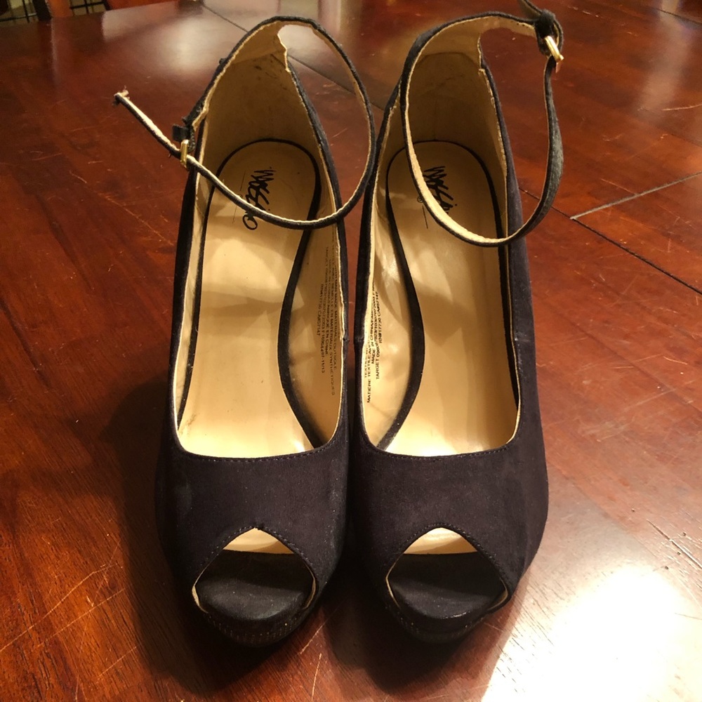 Massimo Black Wedges